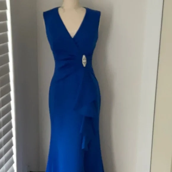 Jessica Howard Blue Ruched Wrap Maxi Dress - Picture 3 of 11